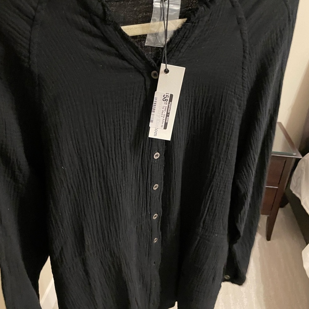 Black new top